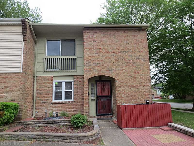 1st image of 1361 Glyndon Dr