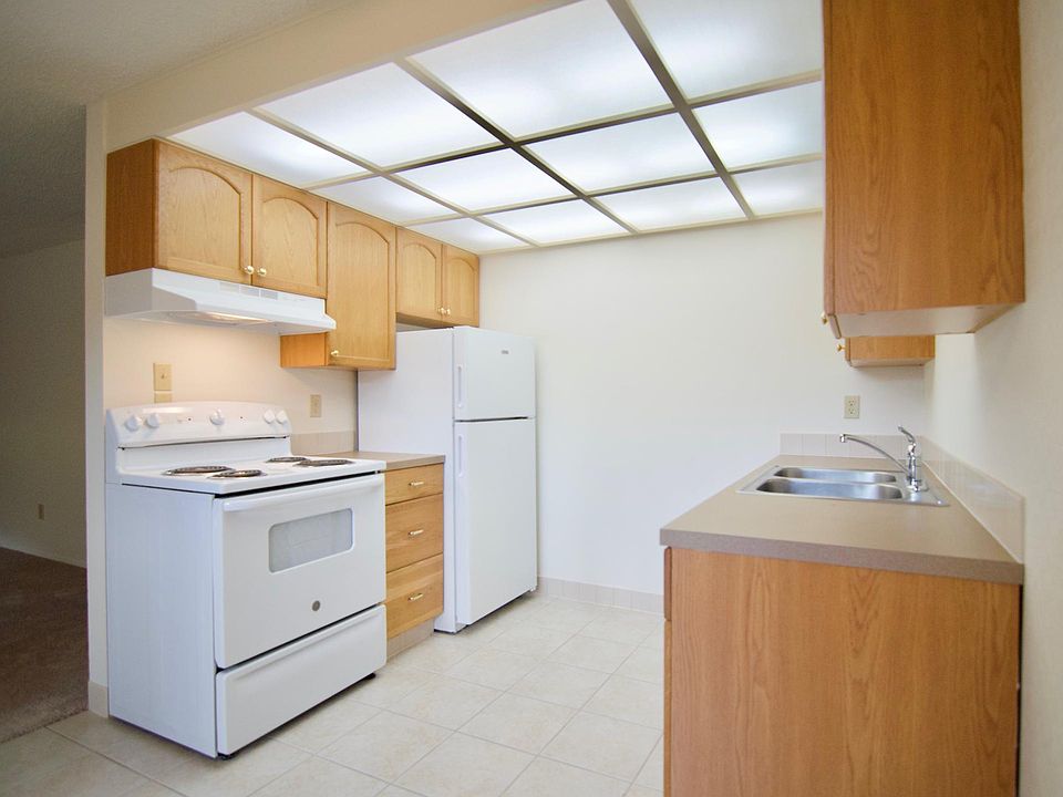 1st image of 212 N J St APT 3