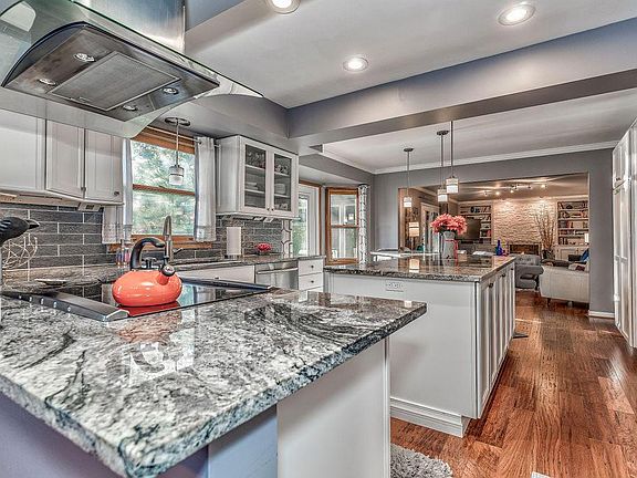 5th image of 5647 Lynx Dr