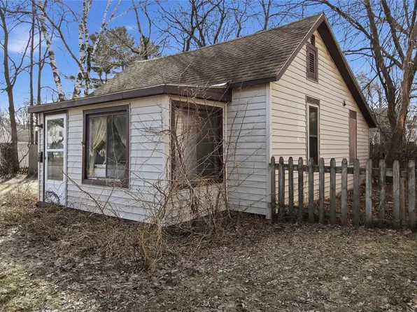 1127 East Madison Street, Eau Claire, WI 54703