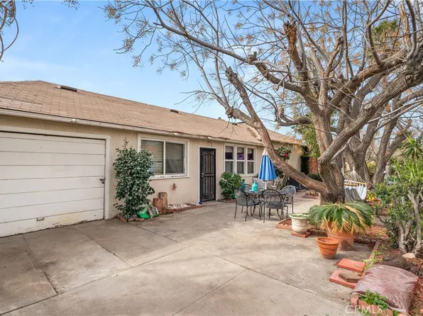 8805 Newport Ave, Fontana, CA 92335