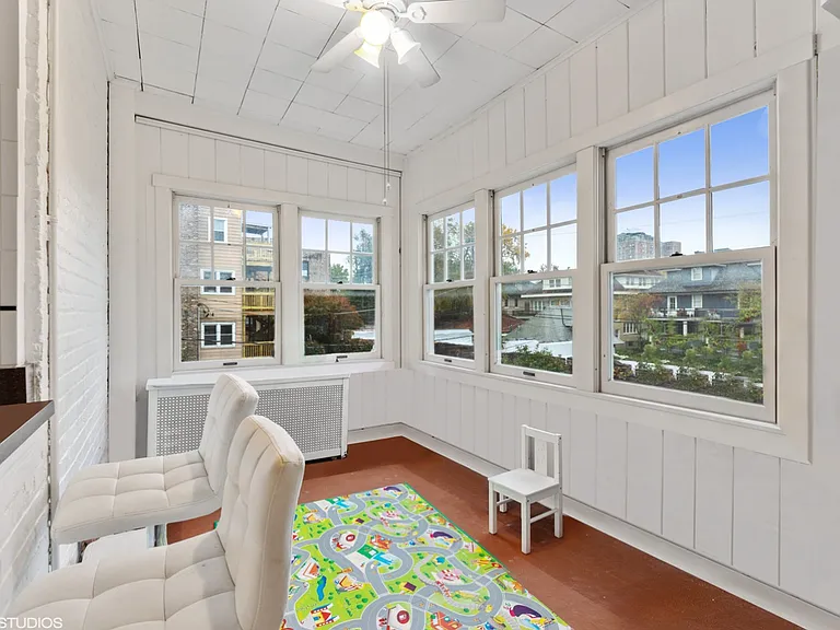 1119 W North Shore Ave #2 — Photo 3