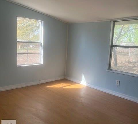 5th image of 1151 S Texas Ave