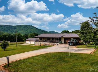 5840 Fisher Davis Rd, Morganton, NC 28655