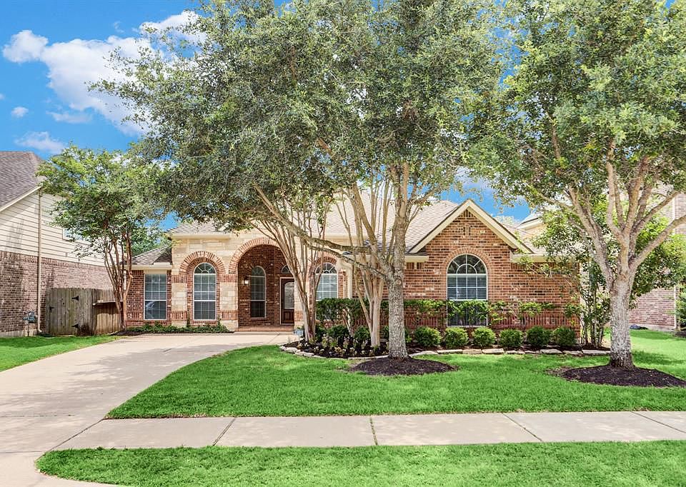 1st image of 26115 Salt Creek Ln
