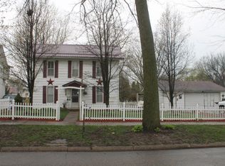 604 S Church St, Toledo, IA 52342