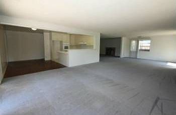 5th image of 3901 La Mesa Ln