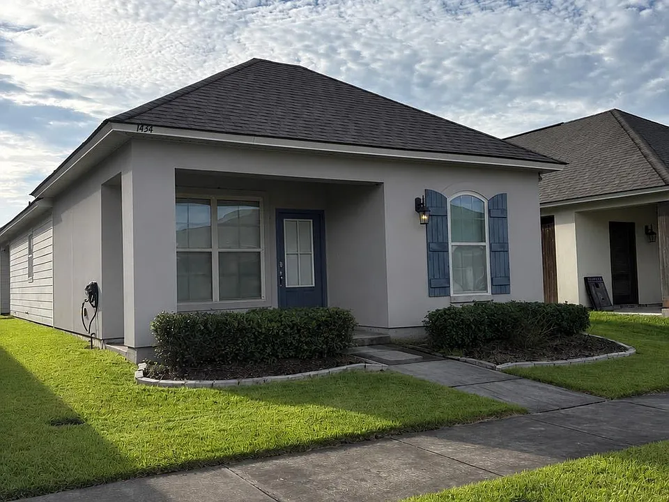 1434 Granby Dr