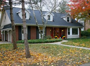 1351 Breton Rd SE, East Grand Rapids, MI