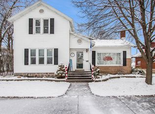 117 S Division Ave, Fremont, MI 49412