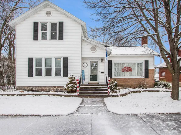 117 S Division Ave, Fremont, MI 49412