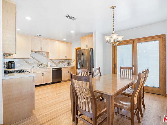 4th image of 11171 Lindblade St