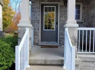 7 Upper Mercer St, Kitchener, ON N2A0B8