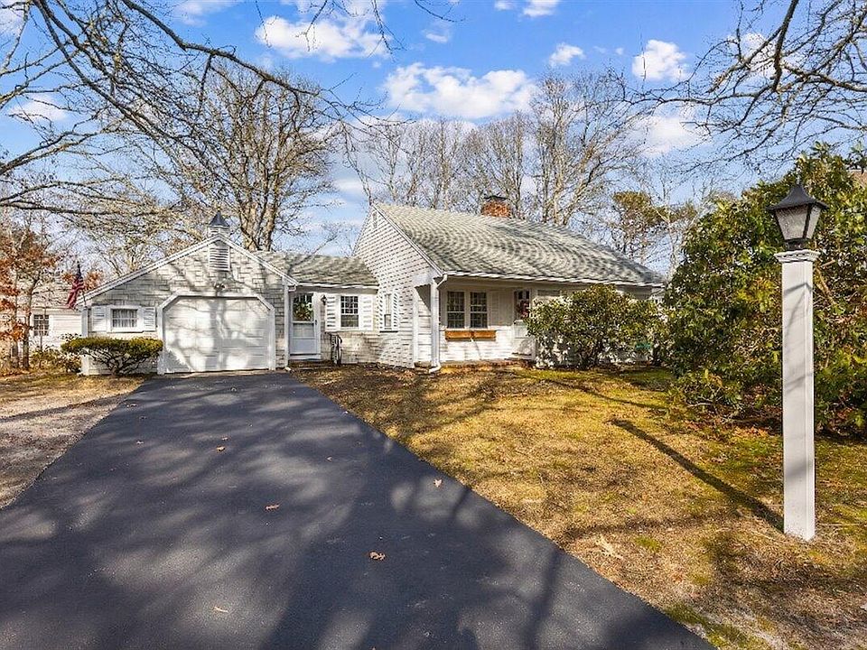 1st image of 37 Touraine Way