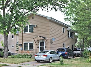 1848 Ashland St, Oshkosh, WI 54901