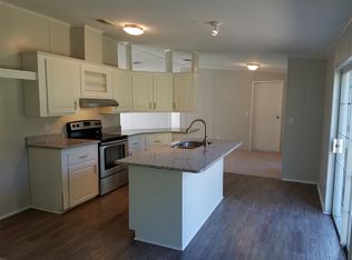 101 Bowfin Dr, Palatka, FL 32177