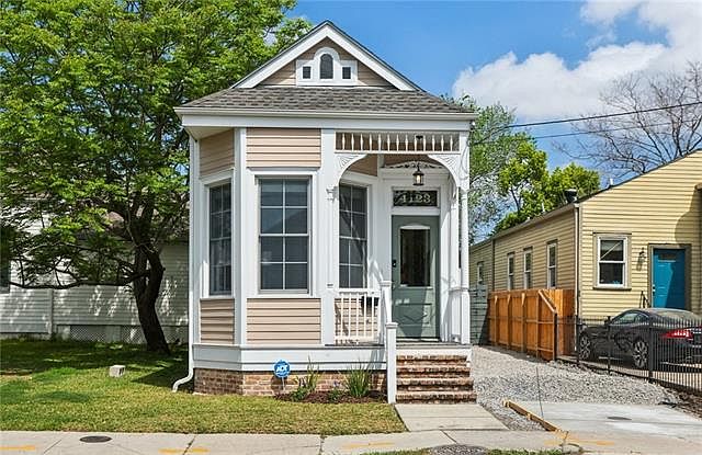 1st image of 4123 Freret St