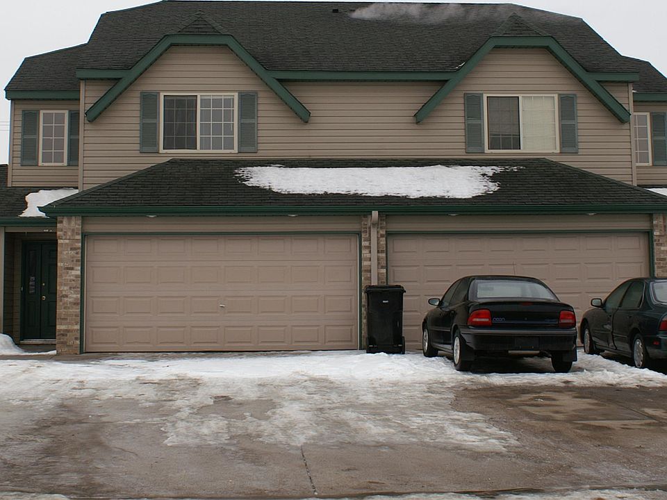 1st image of 650 Circle Pine Dr #B