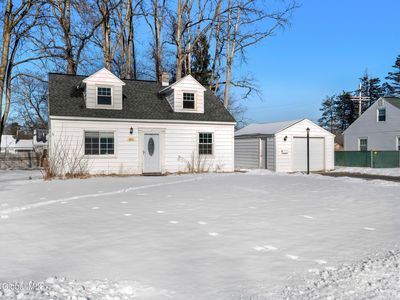 1048 Helen Street, Schenectady, NY, 12303