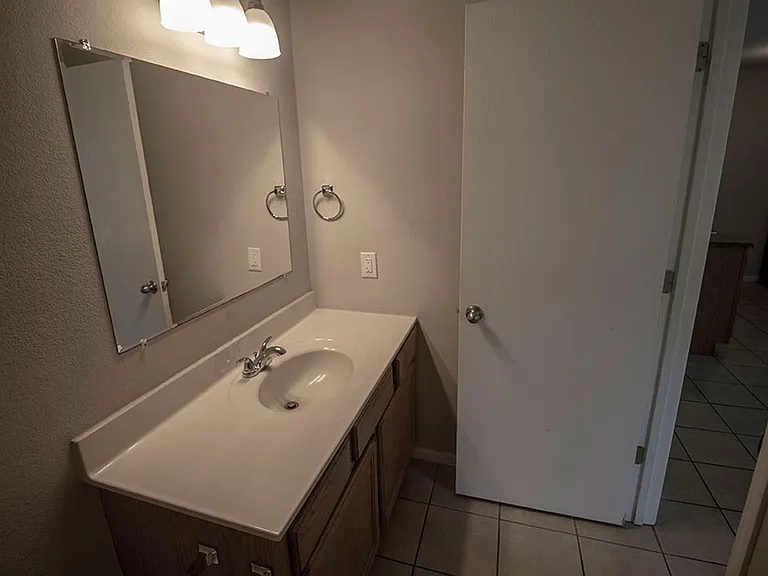 1508 Typhoon Ct — Photo 15