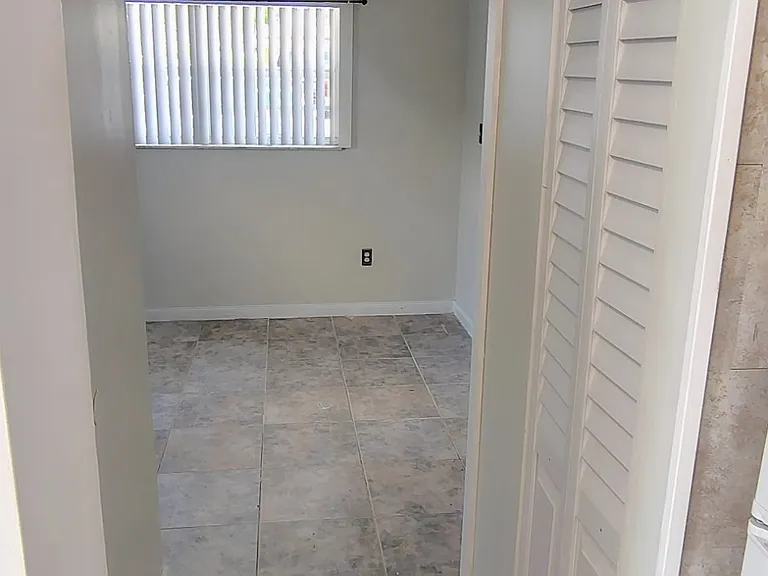 1480 NW 195th St — Photo 5