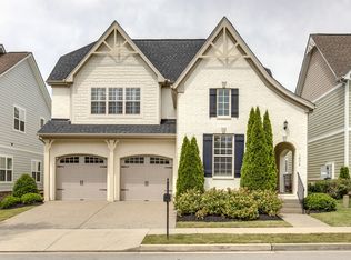 1002 Swanson Ln, Franklin, TN 37064