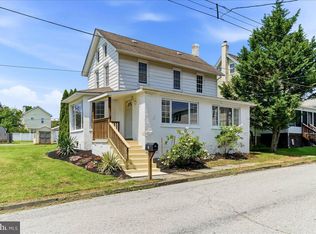 210 New St, Avondale, PA 19311