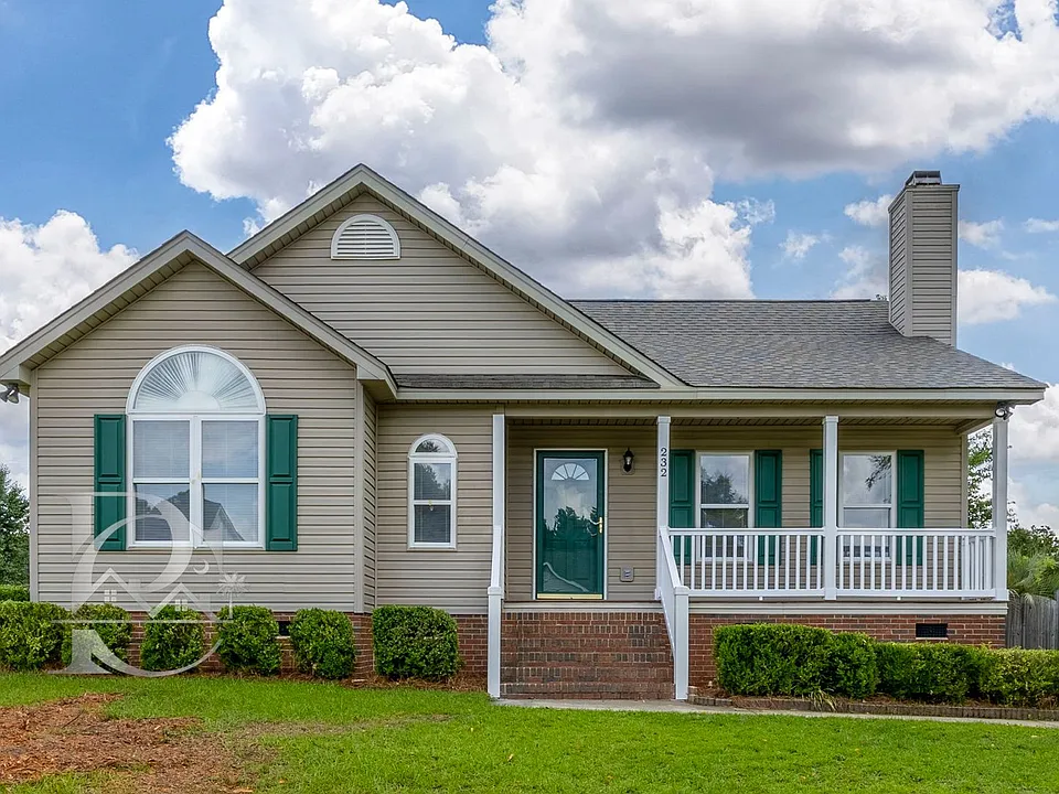 232 Autumnview Ct