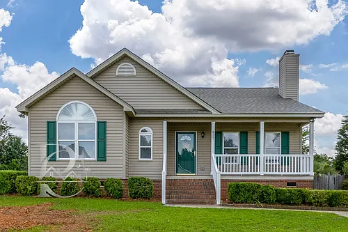 232 Autumnview Ct Photo 1