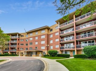 720 Creekside Dr UNIT 101B, Mount Prospect, IL 60056