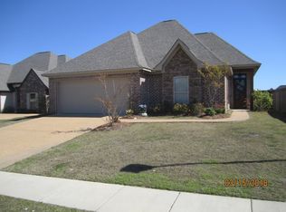 402 Emerald Trl, Brandon, MS 39047