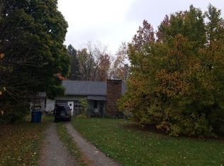 9859 W River Rd, Columbia Station, OH 44028