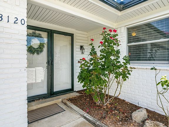 3rd image of 3120 Spring Grove Dr