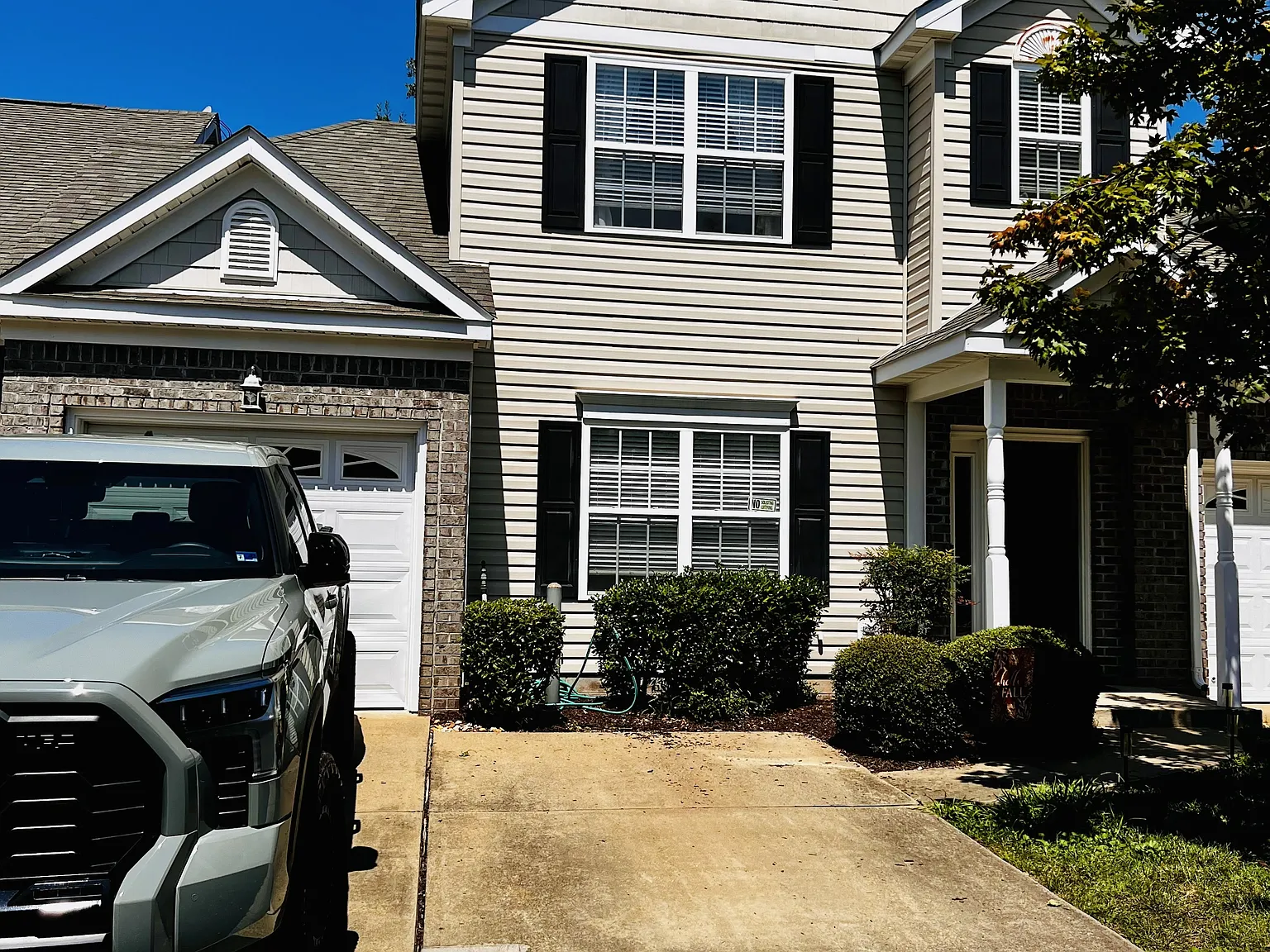 5268 Pirata Pl - 1 — Photo 1