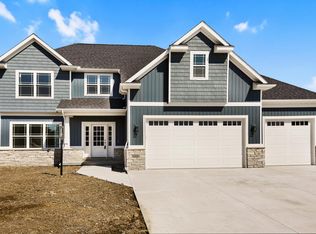 4804 Oakdale Dr, Champaign, IL