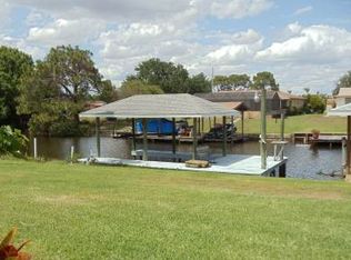 116 Lemon Rd NE, Sebring, FL 33852