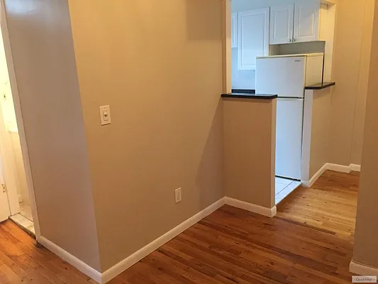 Rented by Charles Coutinho LLC | media 14