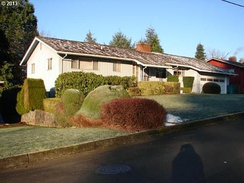 1st image of 4916 NE 20th Ave