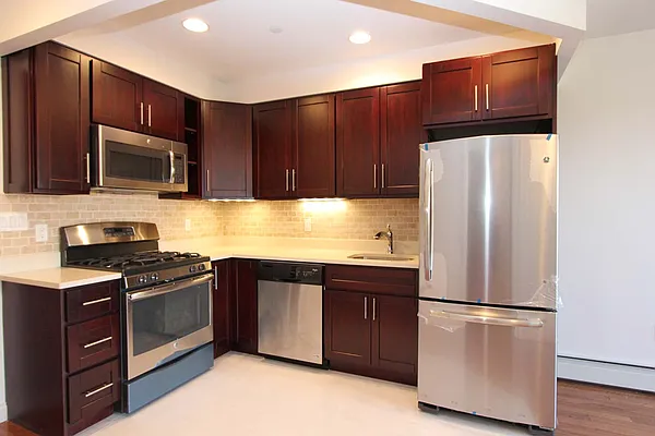 Rented by NY Best Homes Realty | media 2