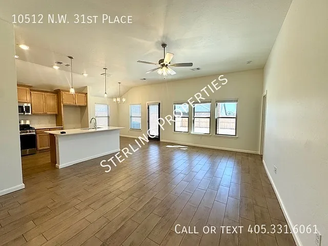 10512 NW 31st Pl — Photo 12