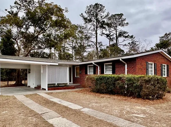 1 Loganberry Cir, Valdosta, GA 31602