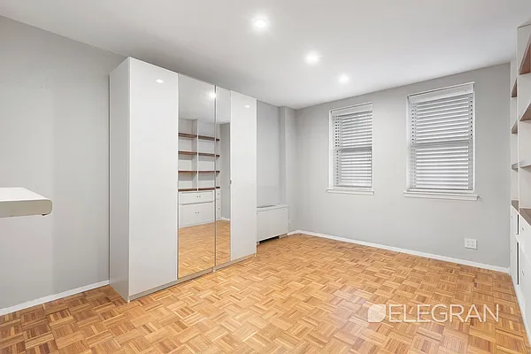 Rented by (Legacy) Elegran | media 9