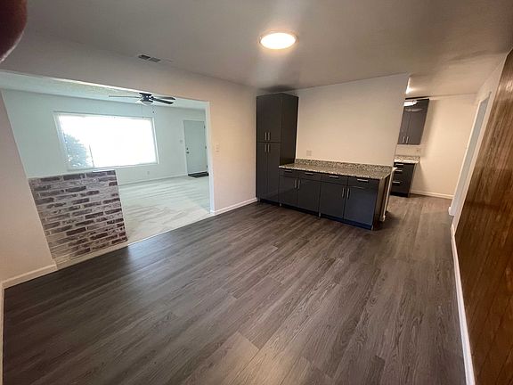 4th image of 3040 Beeston Ave
