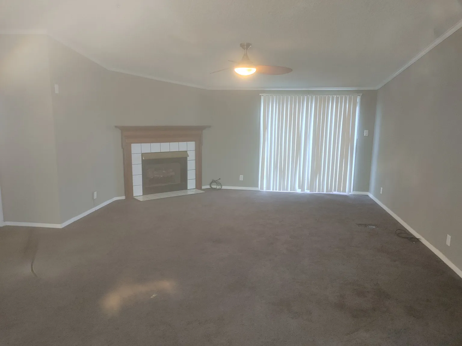128 West Kelly rd — Photo 2