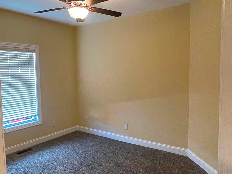 1505 Stonebluff Ct — Photo 16