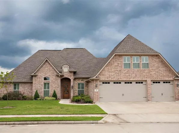 310 Parkway Dr, Lumberton, TX 77657