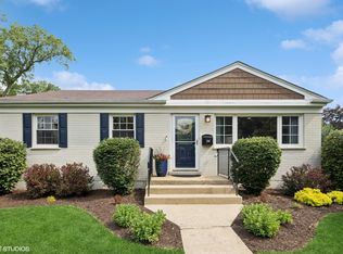 886 Duane St, Glen Ellyn, IL