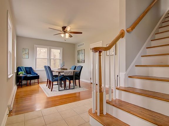 2nd image of 2651 Allaire Ave