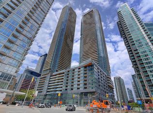 3 Concord Cityplace Way #332, Toronto, ON M5V 3V4