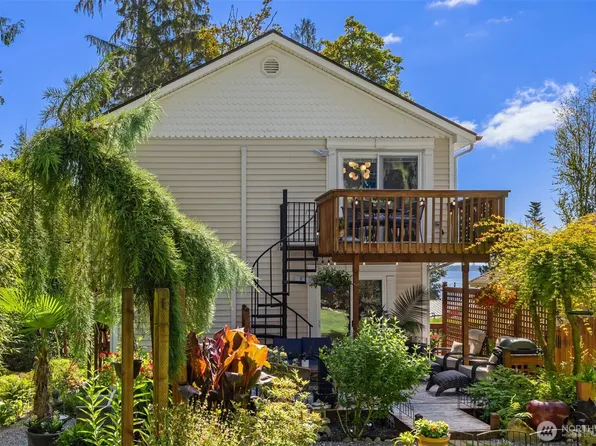 19131 Harris Avenue NE, Suquamish, WA 98392
